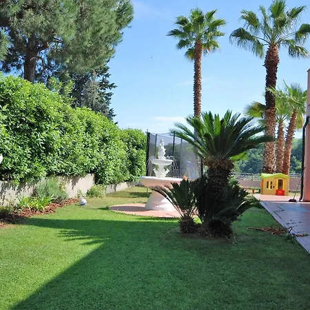 住宿加早餐酒店 Pi.lu.