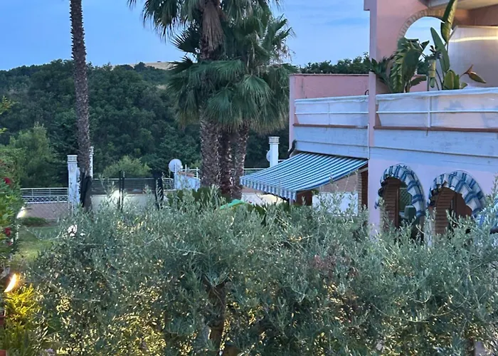 Pi.lu. B&B Borgo (Marche)